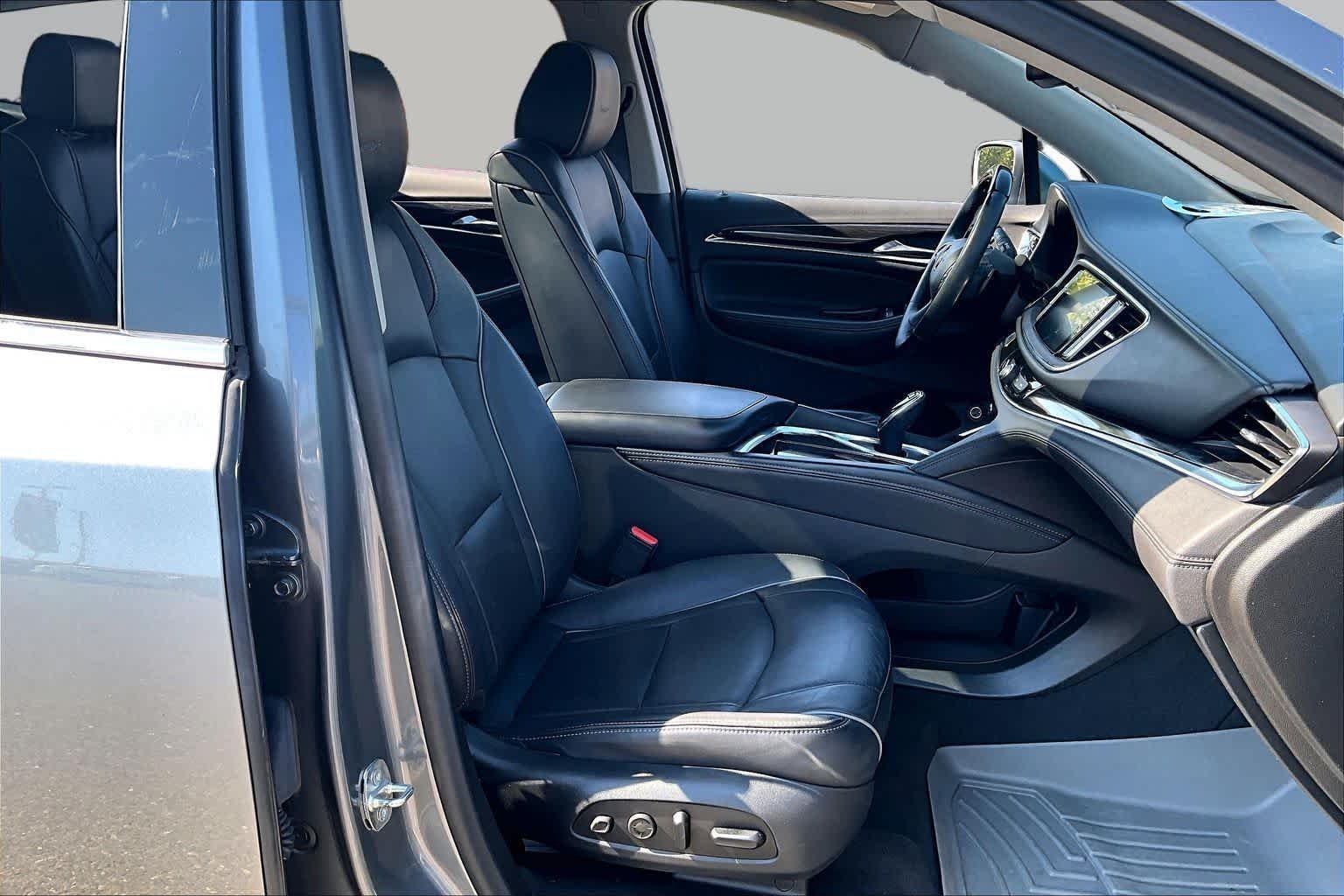 Pre-Owned 2020 Buick Enclave Avenir
