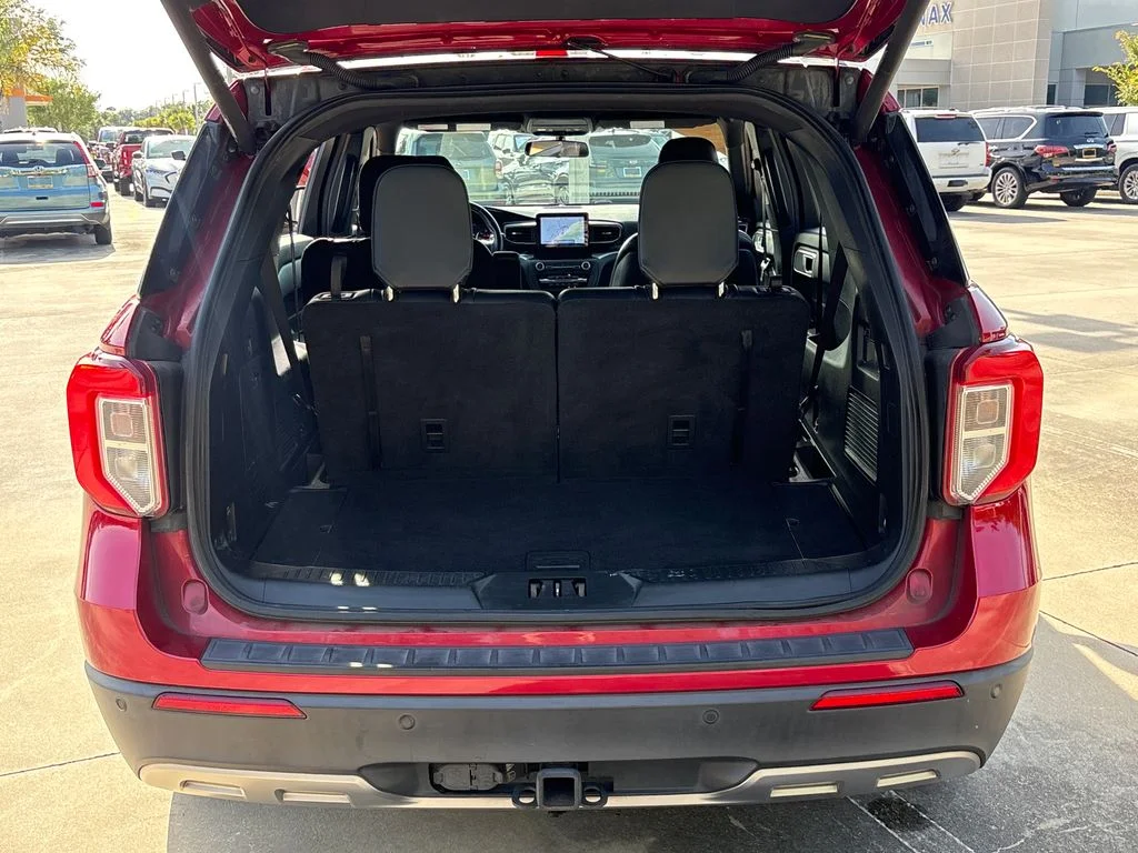 Used 2020 Red Ford XLT image 32