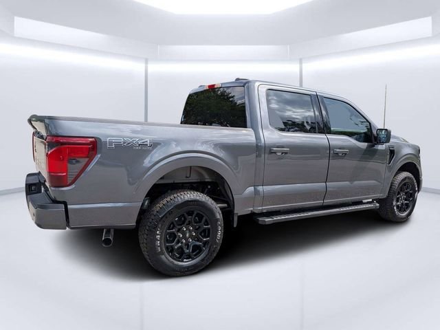 Used 2026 Gray Metallic Ford XLT image 3