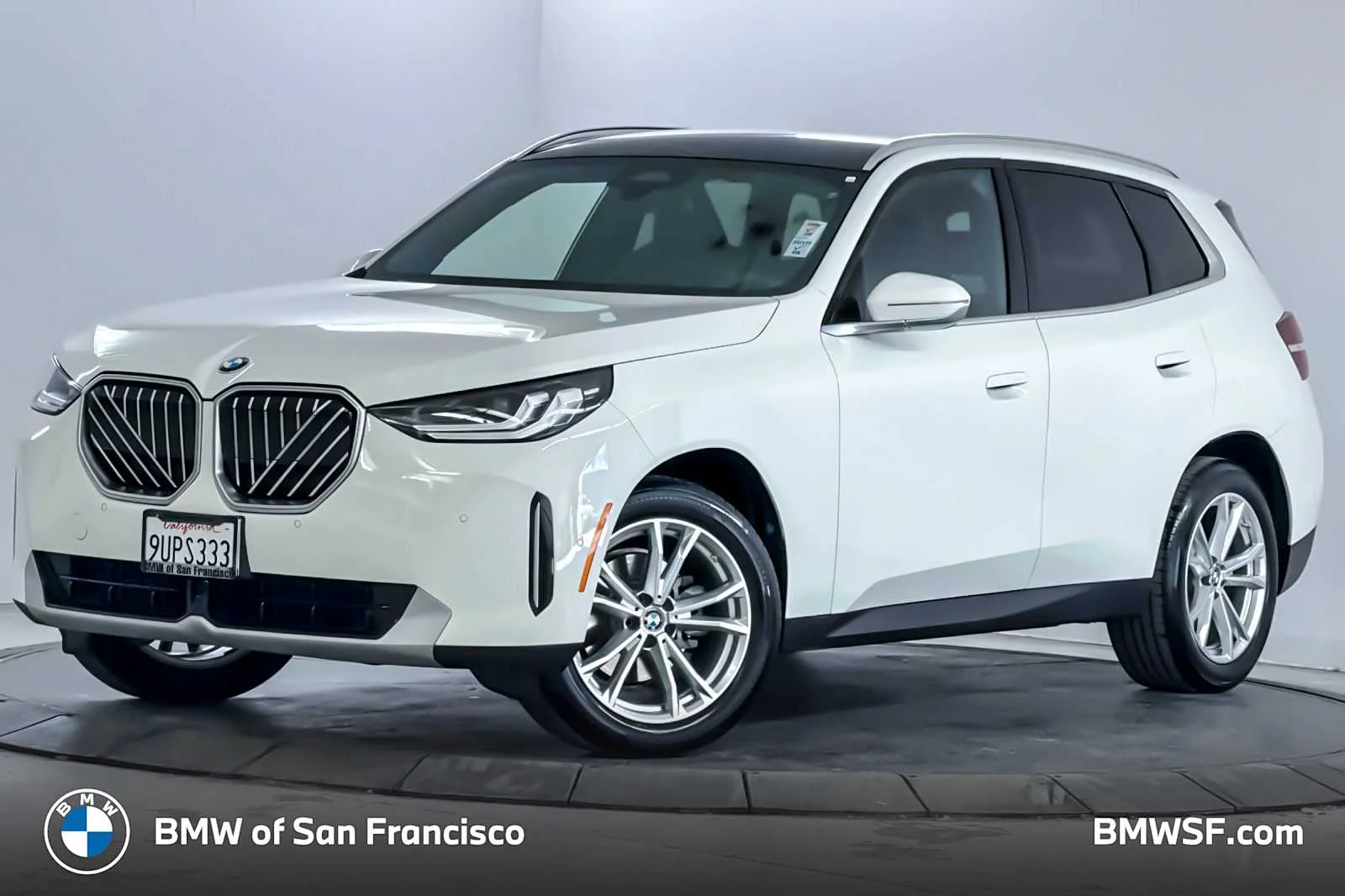 2025 BMW X3 30 XDRIVE's photo