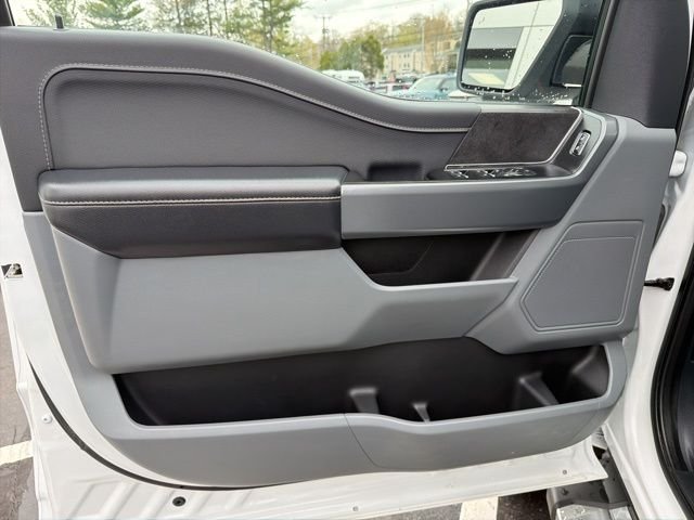 Used 2024 White Ford XLT image 18