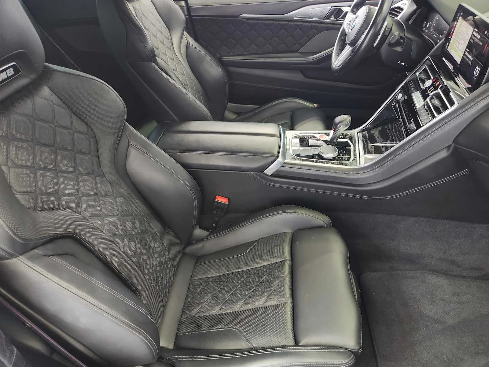 Used 2023 Marina Bay Blue Metallic BMW Competition image 10