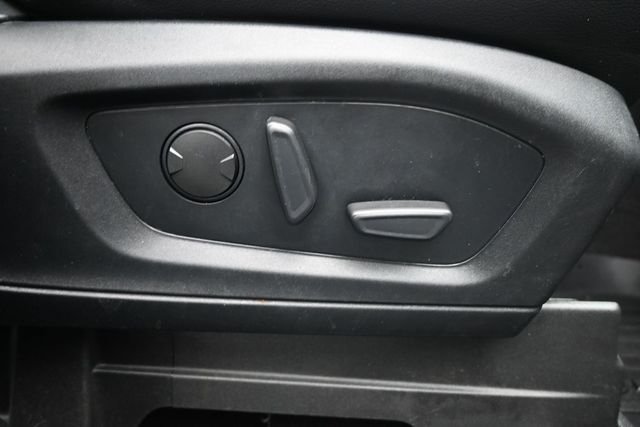 Used 2020 White Ford XLT image 27