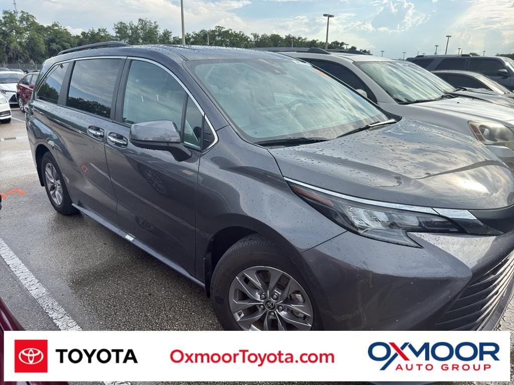 Used 2025 Magnetic Gray Metallic Toyota XLE image 1
