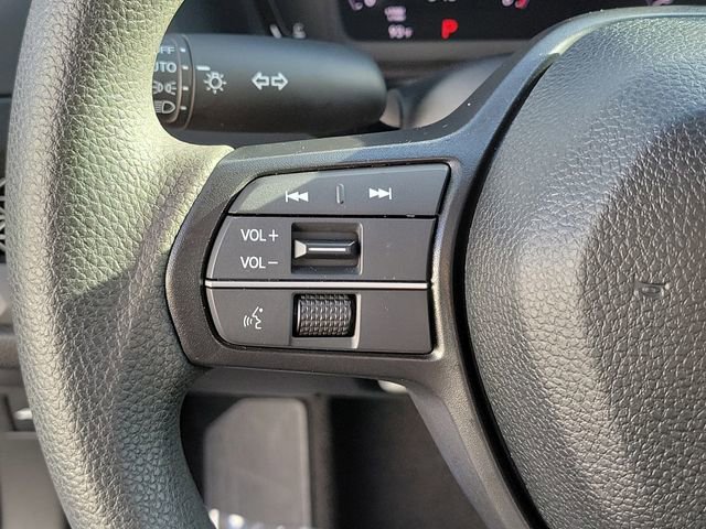 2025 Honda Accord SE - Photo 23
