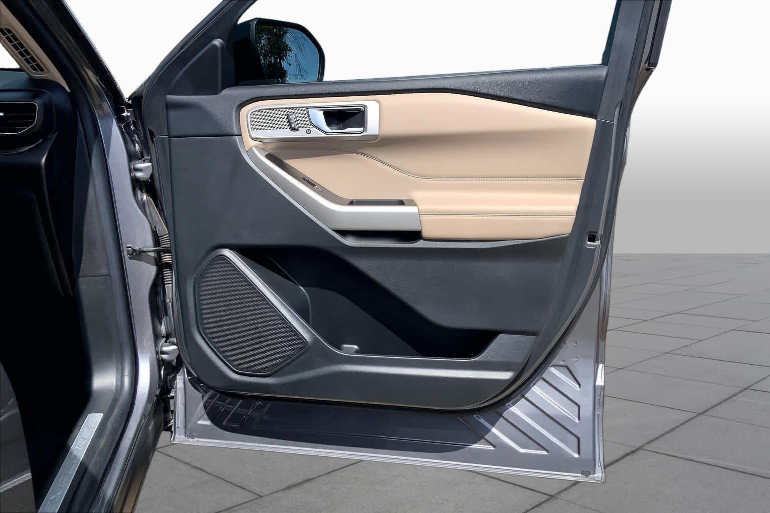 Used 2021 Carbonized Gray Metallic Ford Limited image 23