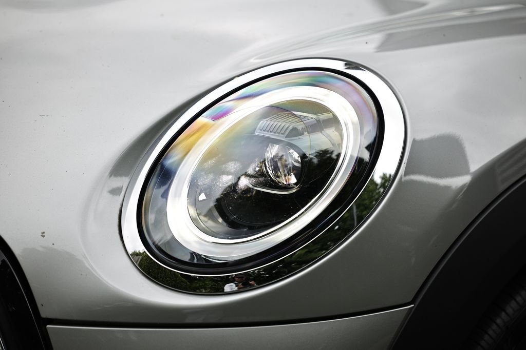 Used 2024 Melting Silver III Metallic MINI Signature image 11