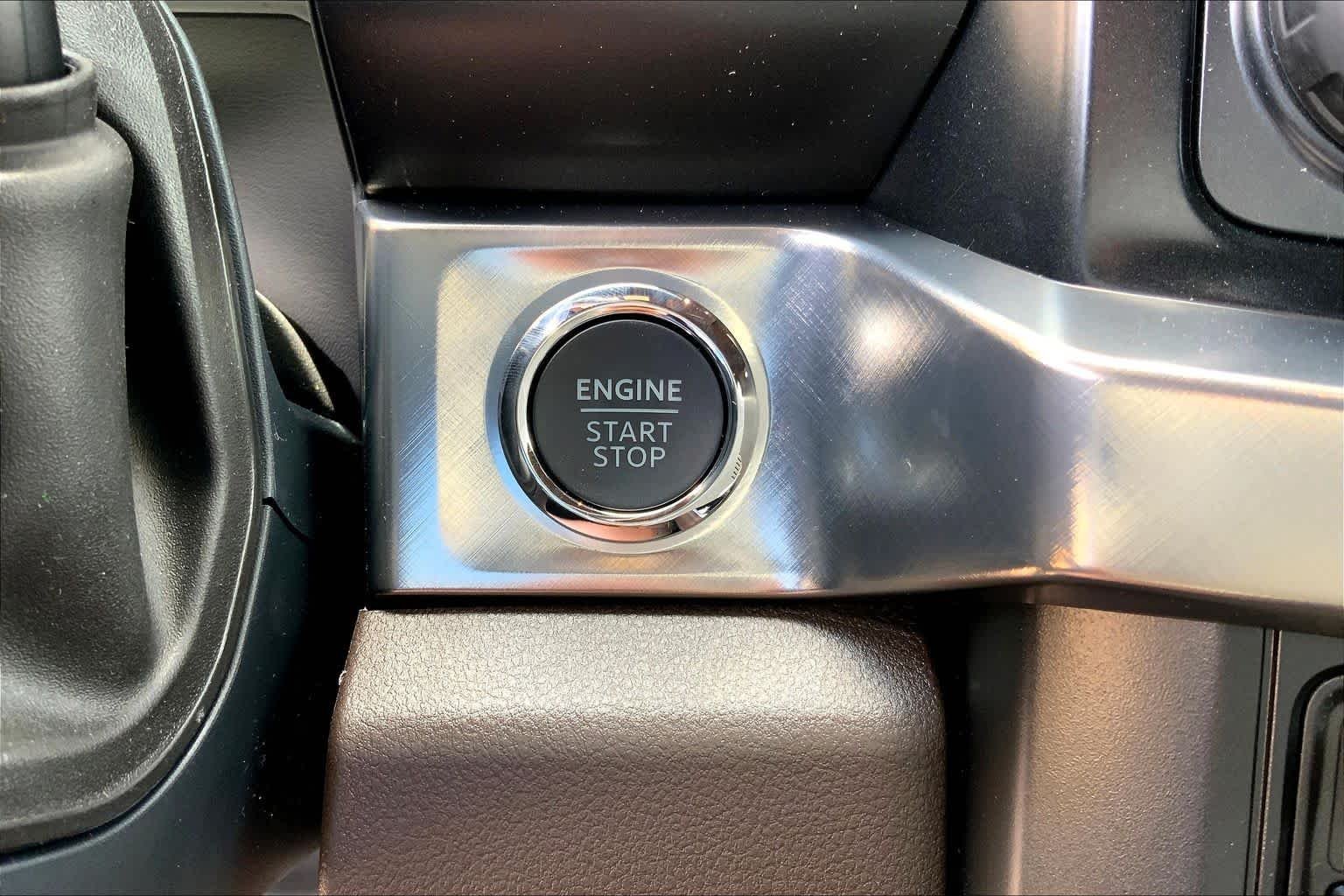 New 2026 Marsh Gray Ford F-350® King Ranch® image 17