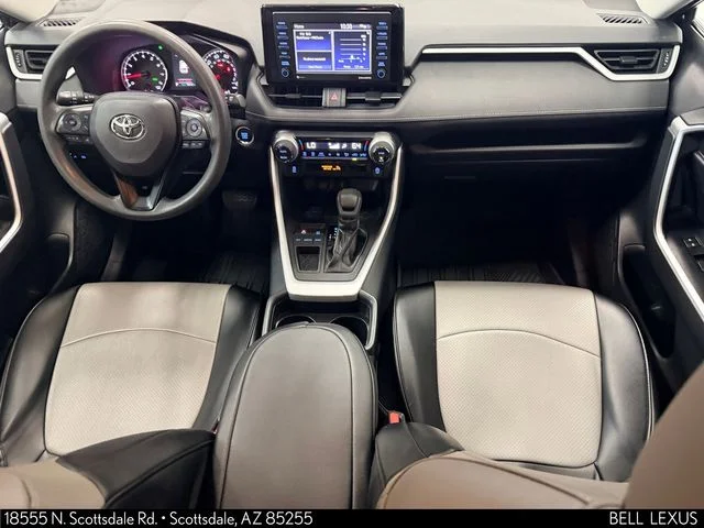 Used 2021 Black Toyota XLE image 13