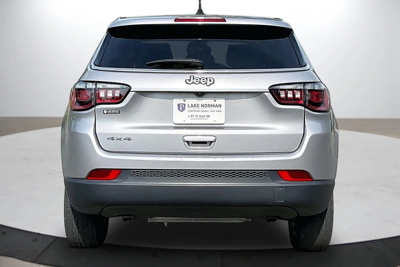 Used 2023 Silver Jeep Sport image 8