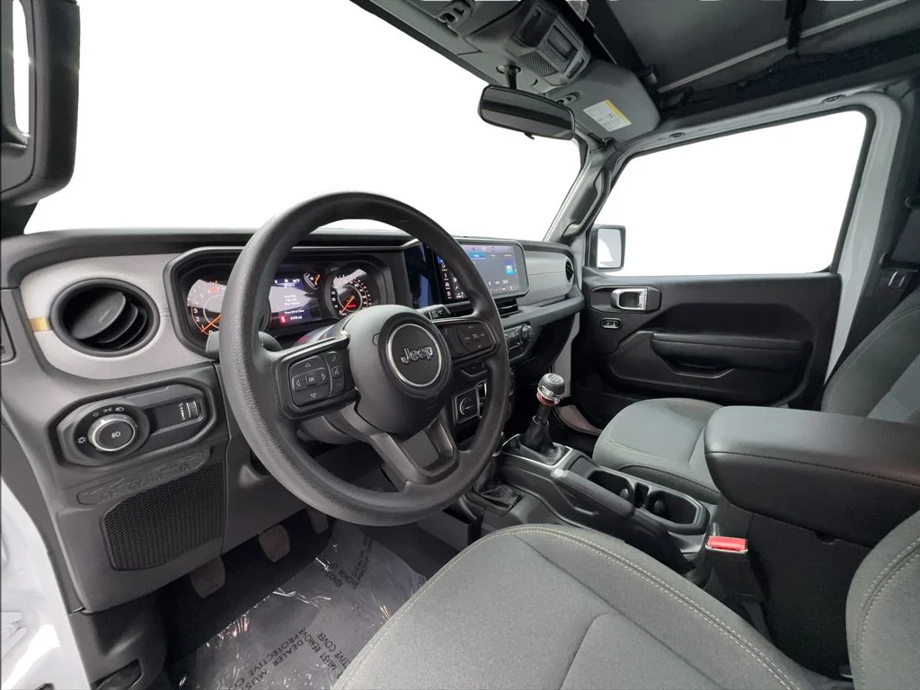 Used 2025 White Jeep Sport image 19