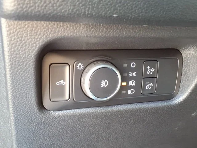 New 2026 Velocity Blue Metallic Ford XLT image 36