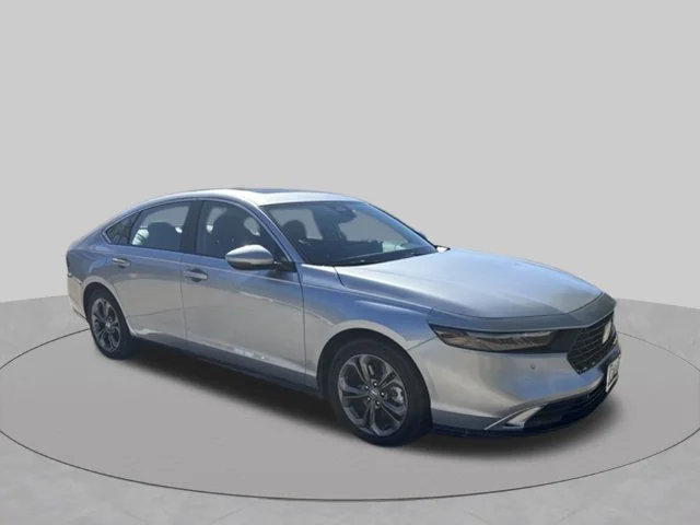 2025 Honda Accord Hybrid EX-L - Photo 5
