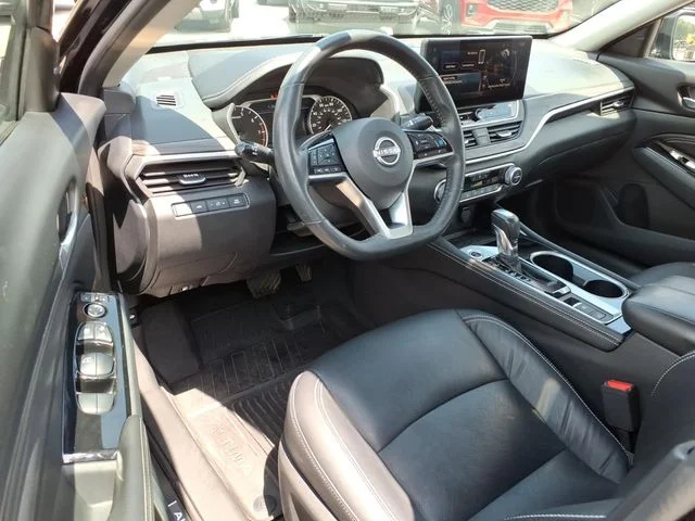 Used 2023 Black Nissan 2.5 SL image 22