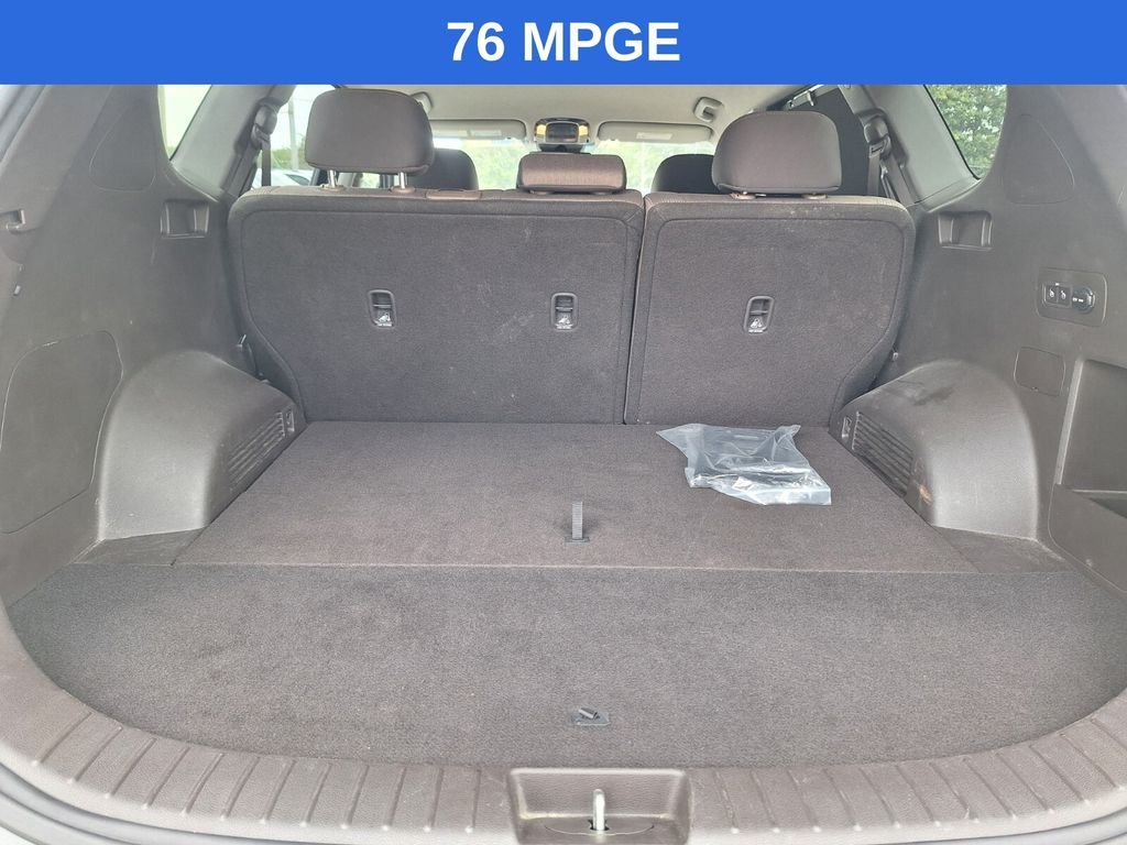 Certified Used 2023 Black Hyundai SEL Convenience image 26