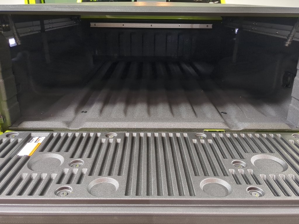 New 2026 Citrus Strike Nissan Crew Cab PRO-4X® Long Bed image 27