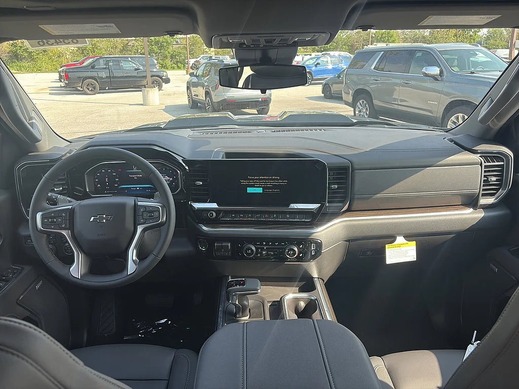 2026 Chevrolet Silverado 1500 LT Trail Boss - Photo 10