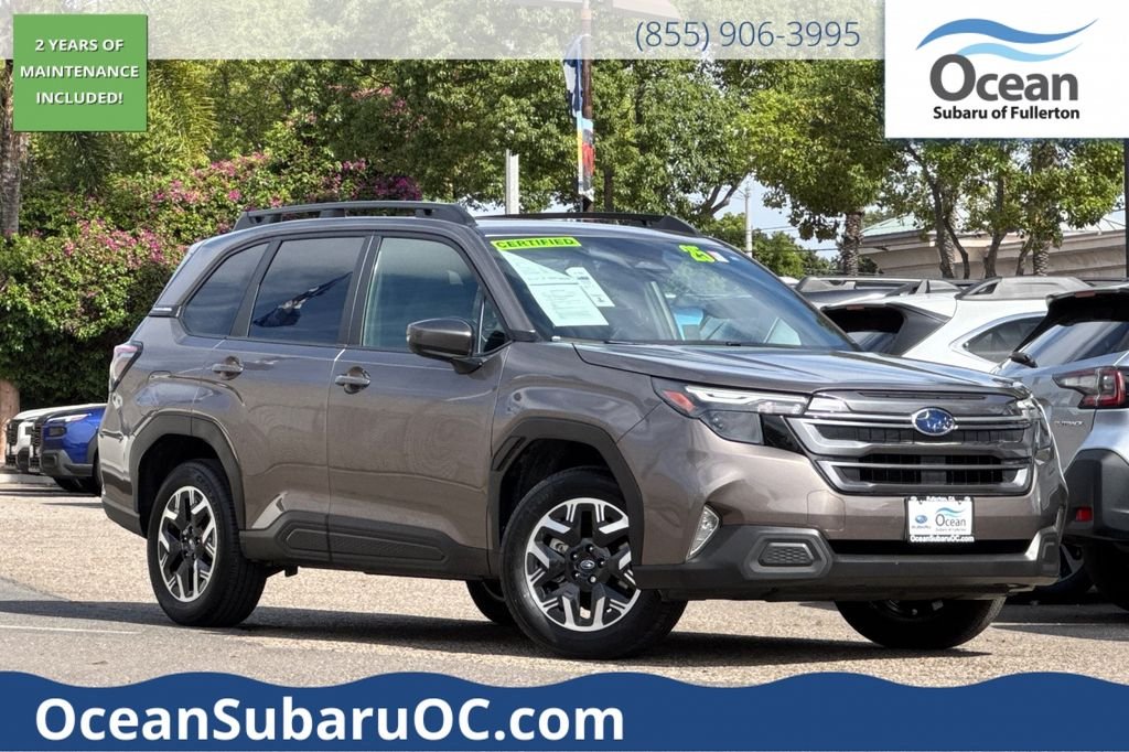 2025 Subaru Forester Premium's photo