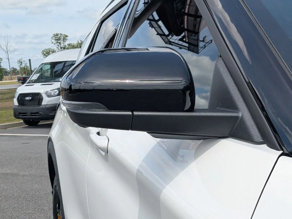 New 2026 Star White Metallic Tri-Coat Ford Tremor image 11