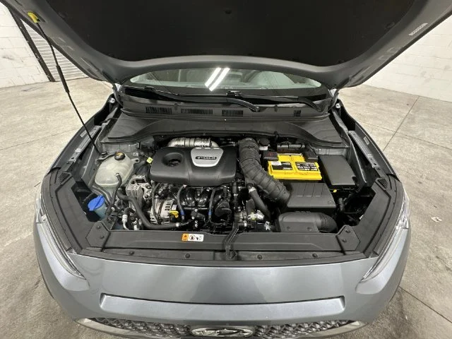 Used 2021 Silver Hyundai Limited image 19