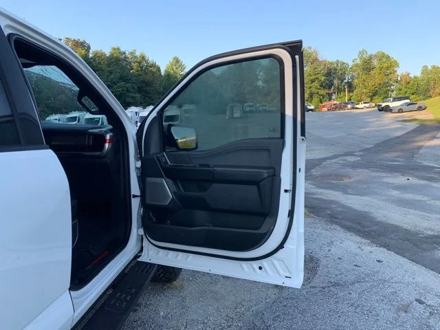 Used 2023 White Ford Raptor image 15