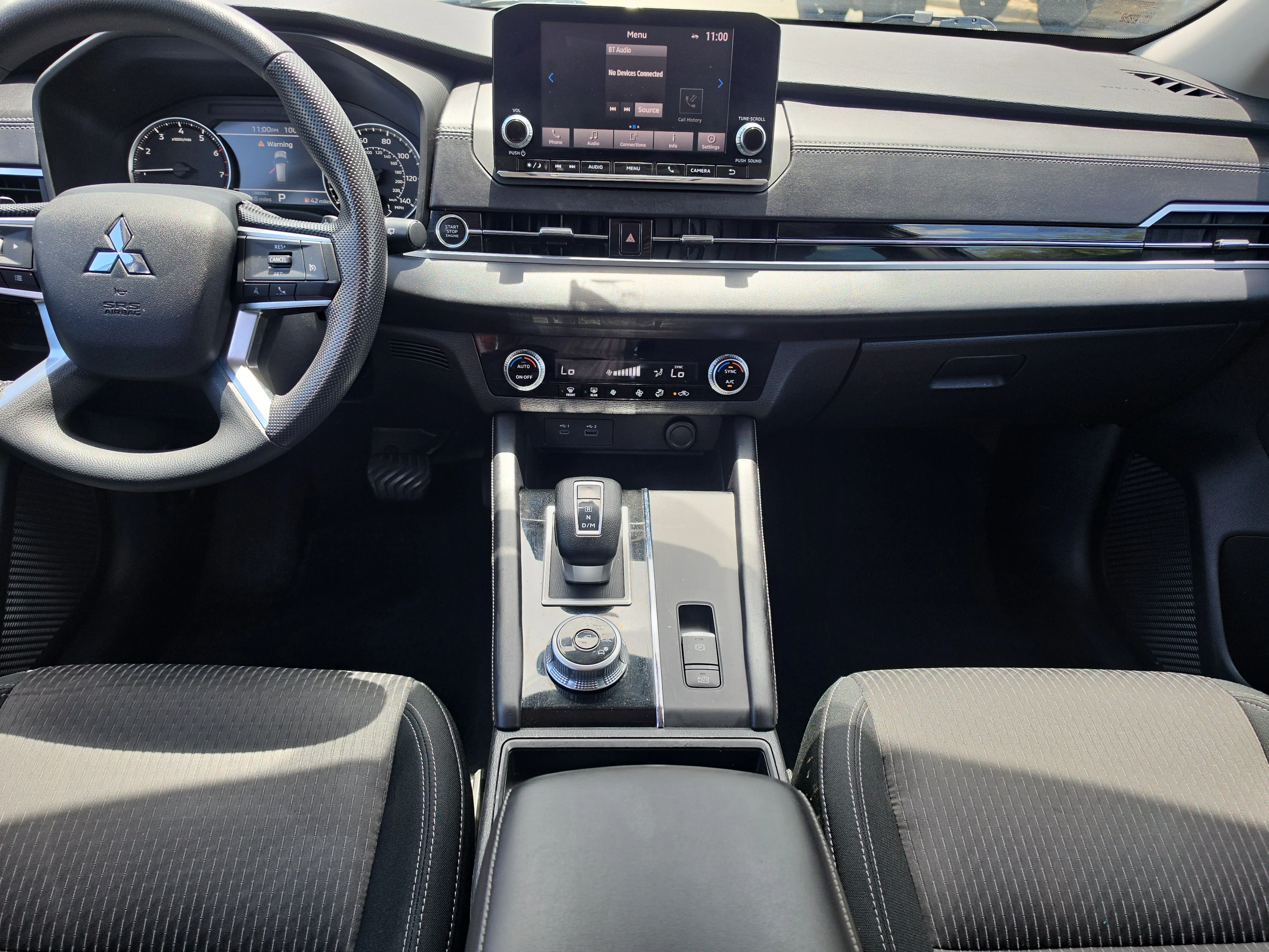 Used 2022 Black Diamond Mitsubishi ES image 14