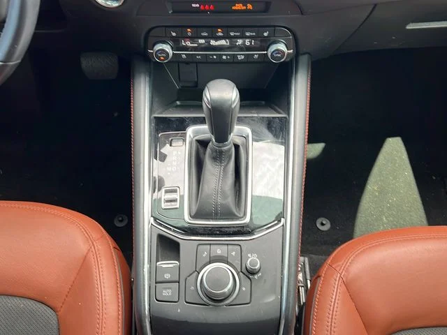 Used 2024 White Mazda 2.5 Carbon Turbo image 15