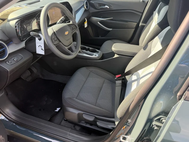 2026 Chevrolet Trax LS - Photo 16