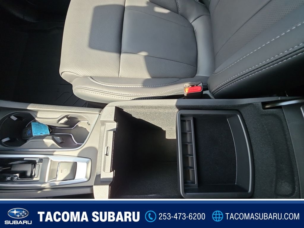 New 2026 SAPPHIRE BLUE PEARL Subaru Limited 7-Passenger image 23