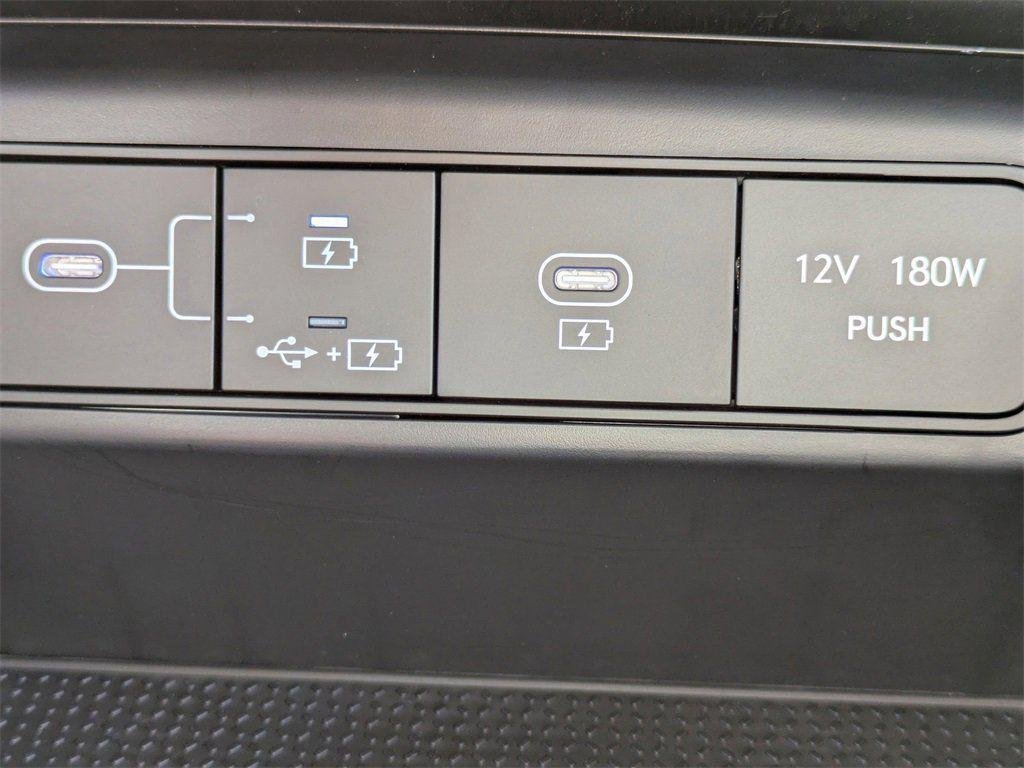 New 2026 White Hyundai SE FWD image 28