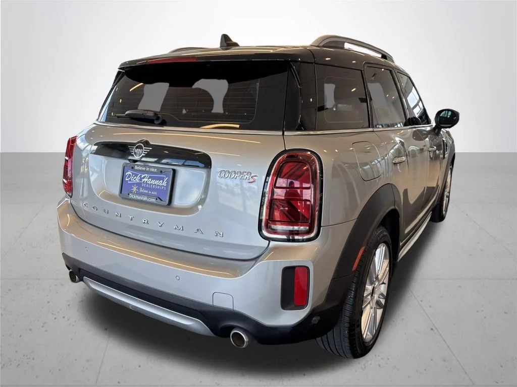 Used 2023 Silver MINI Base image 7