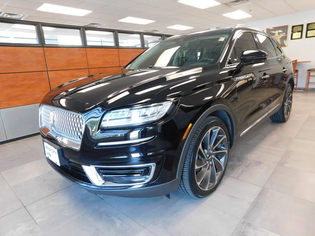 2019 Lincoln Nautilus Reserve AWD's photo