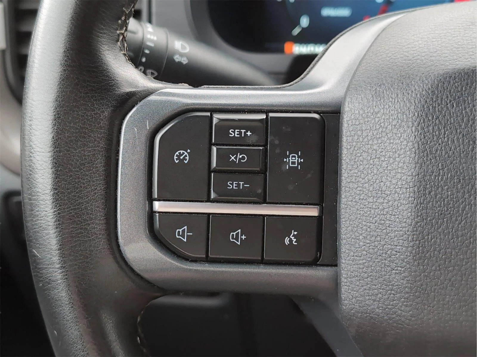 Used 2024 Carbonized Gray Ford XLT image 26
