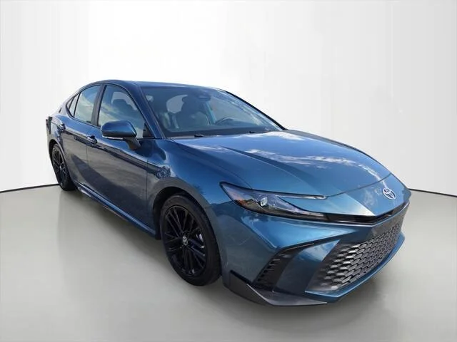 Used 2025 Ocean Gem Toyota SE image 7