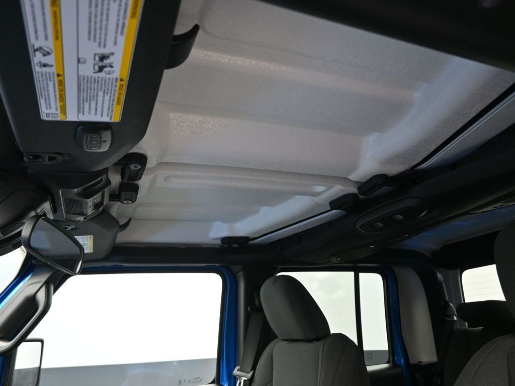 New 2026 Hydro Blue Pearlcoat Jeep Sport S image 2