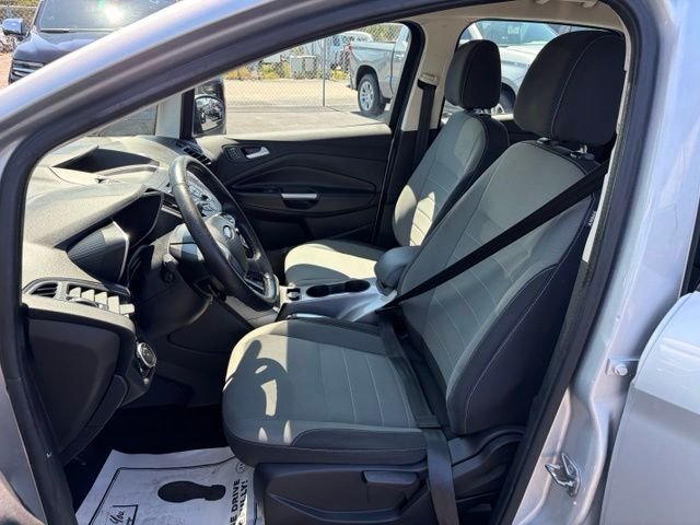 Used 2016 Silver Ford SE image 14