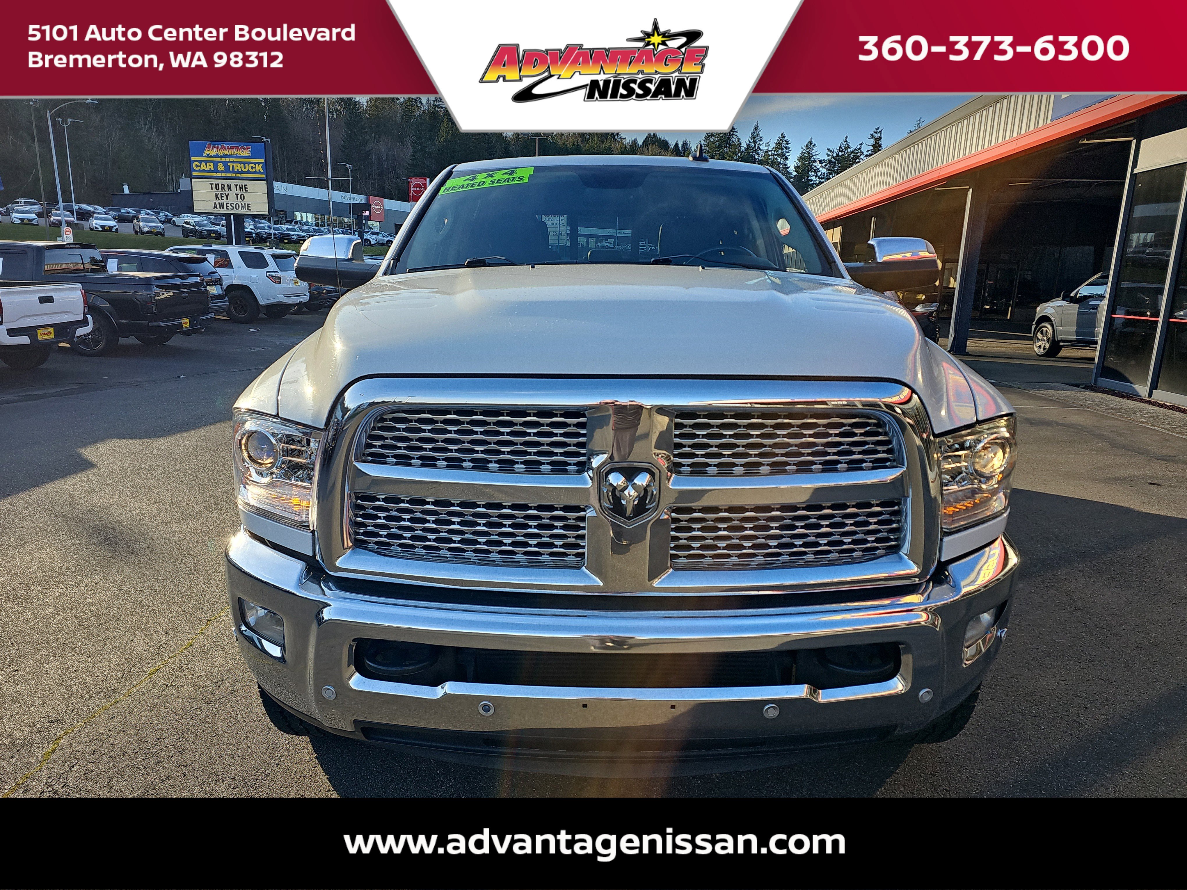 Used 2016 Bright White Clearcoat Ram Laramie image 8
