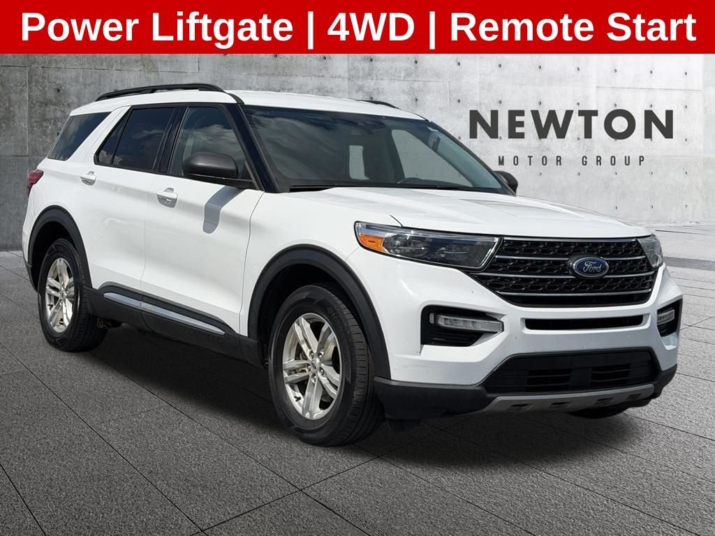 2023 Ford Explorer XLT 4WD's photo