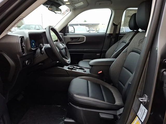 Used 2025 Carbonized Gray Metallic Ford Big Bend image 8