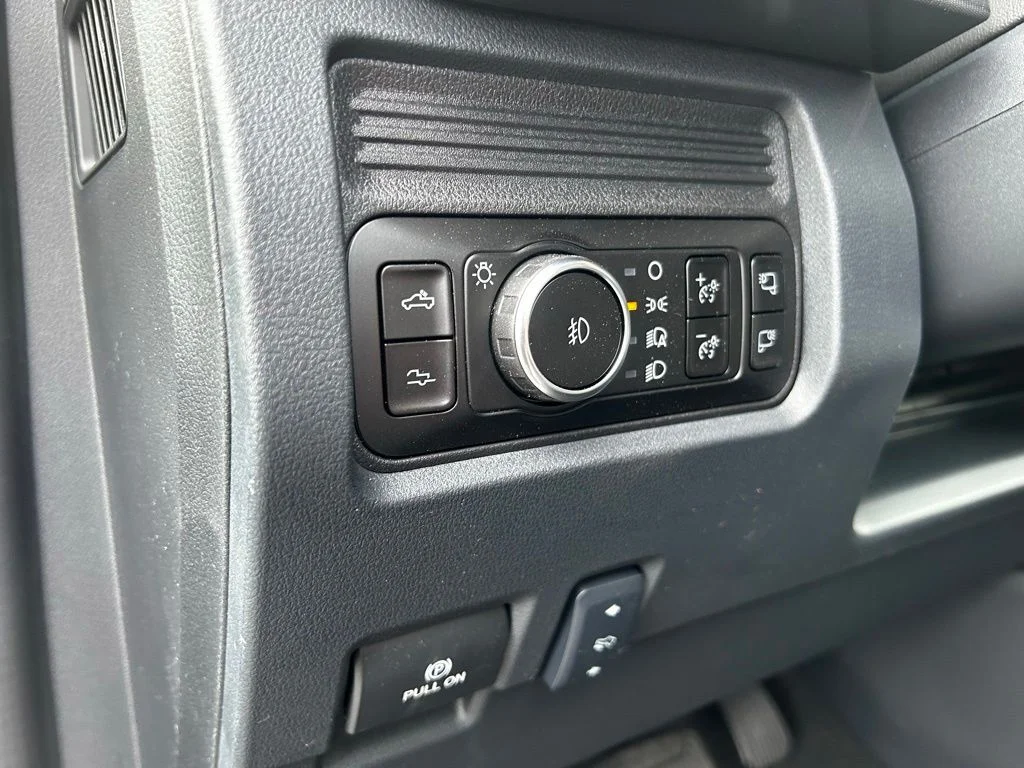 New 2026 Argon Blue Metallic Ford F-350® Platinum® image 18