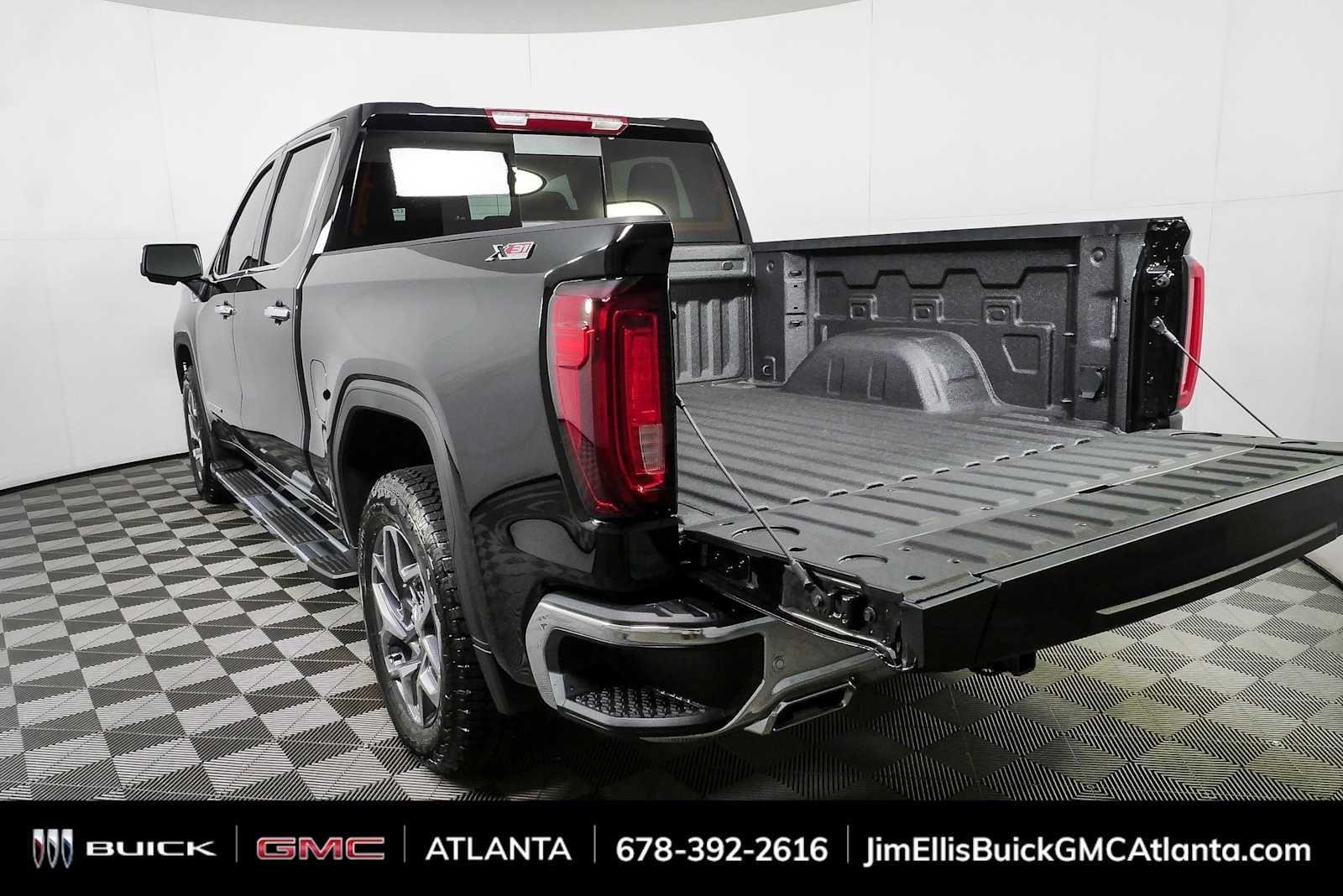 New 2026 Onyx Black GMC SLT image 32