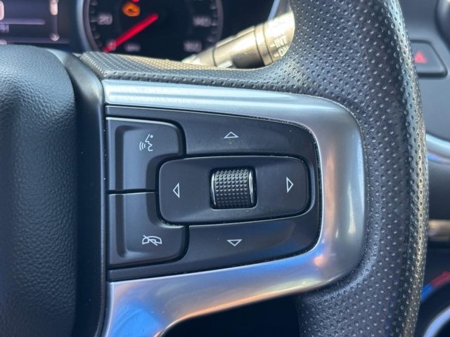 Used 2021 SILVER ICE METALLIC Chevrolet LT image 18