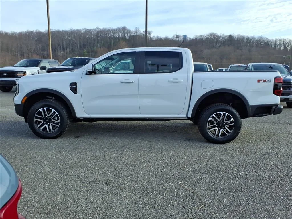 New 2025 Oxford White Ford LARIAT® image 2