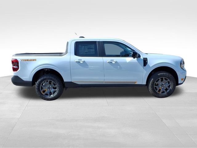 New 2026 Space White Metallic Ford Tremor image 13