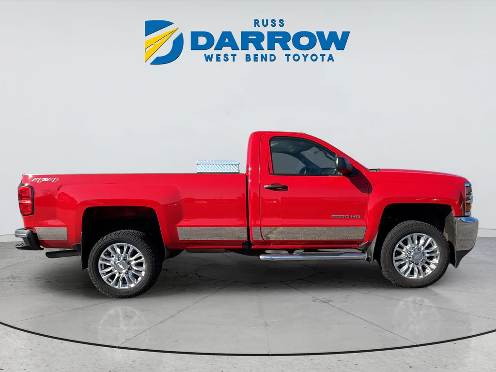 Used 2018 Red Chevrolet Work Truck image 5