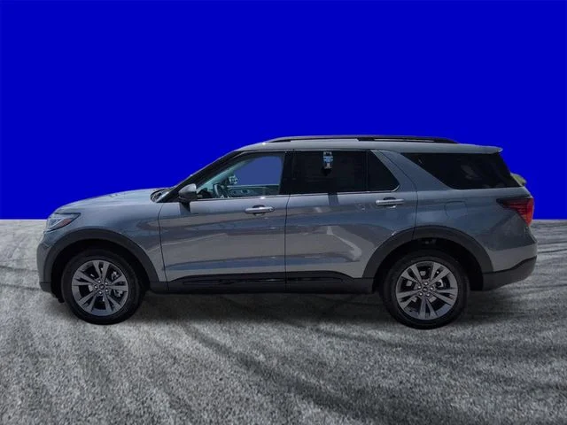 New 2026 Carbonized Gray Metallic Ford Active image 7