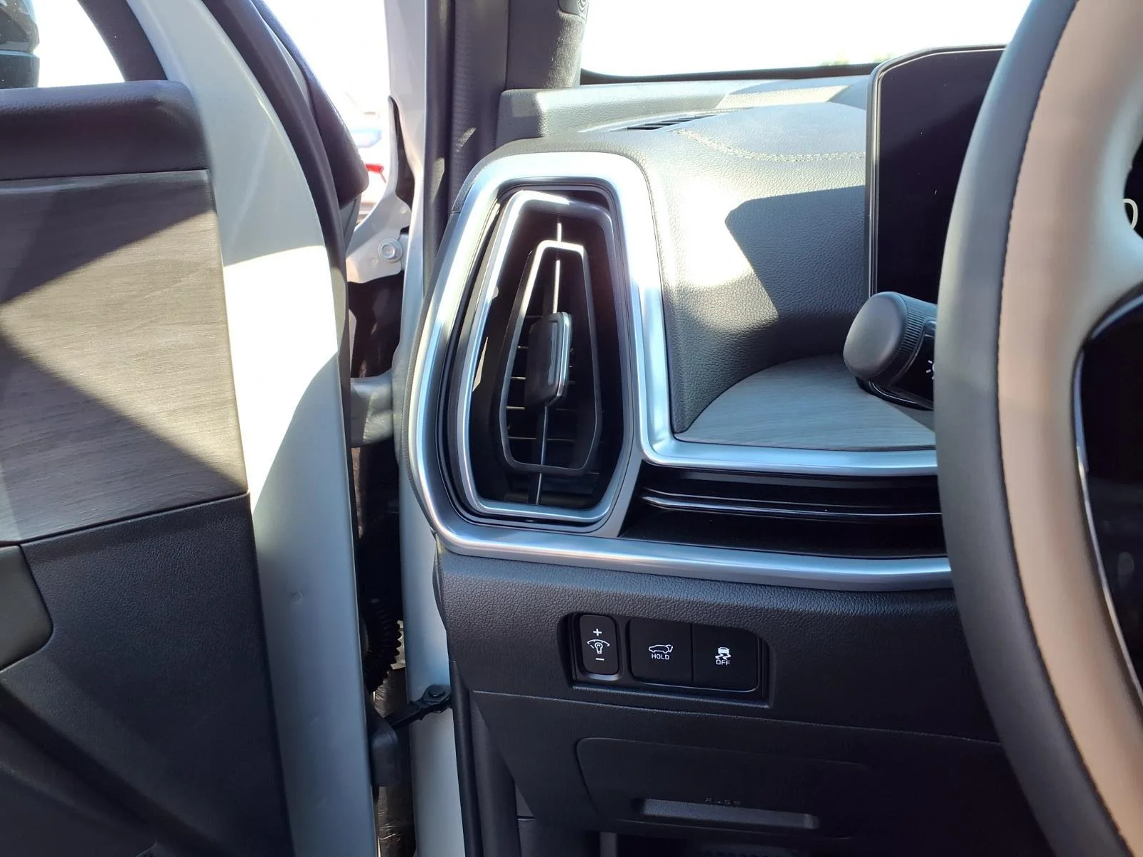 New 2026 Ivory Silver Kia X-Pro SX Prestige AWD image 10