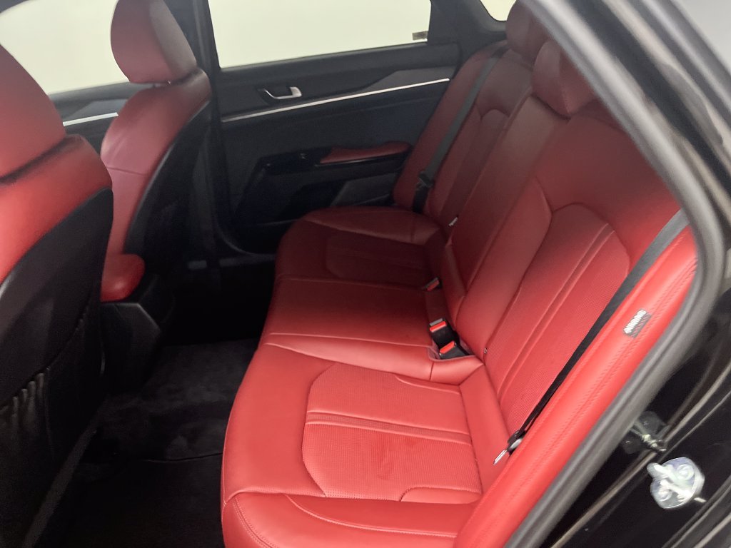 Used 2025 Black Kia GT-Line image 13