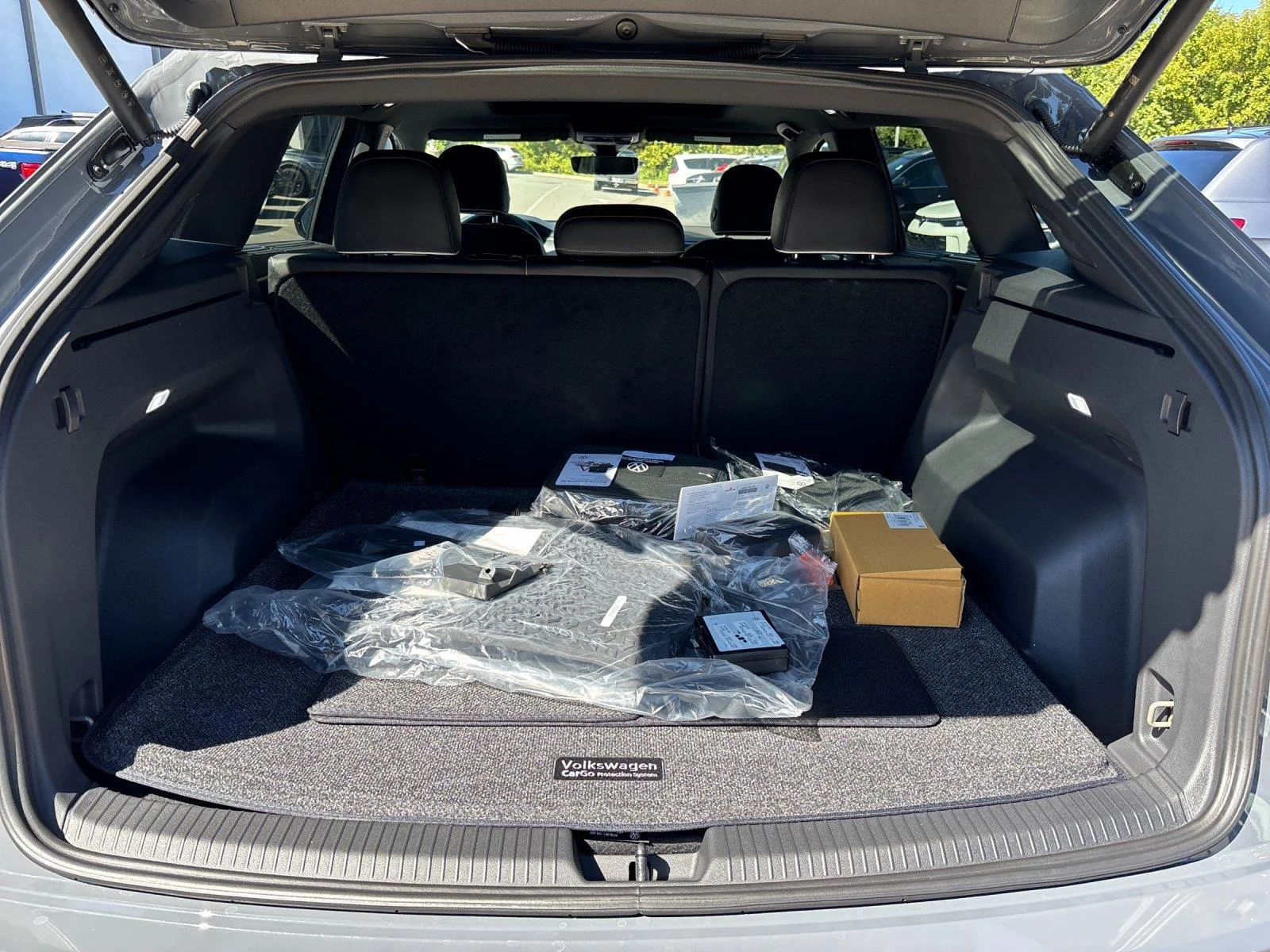 New 2026 Pure Gray Volkswagen 2.0T SEL Premium R-Line image 35