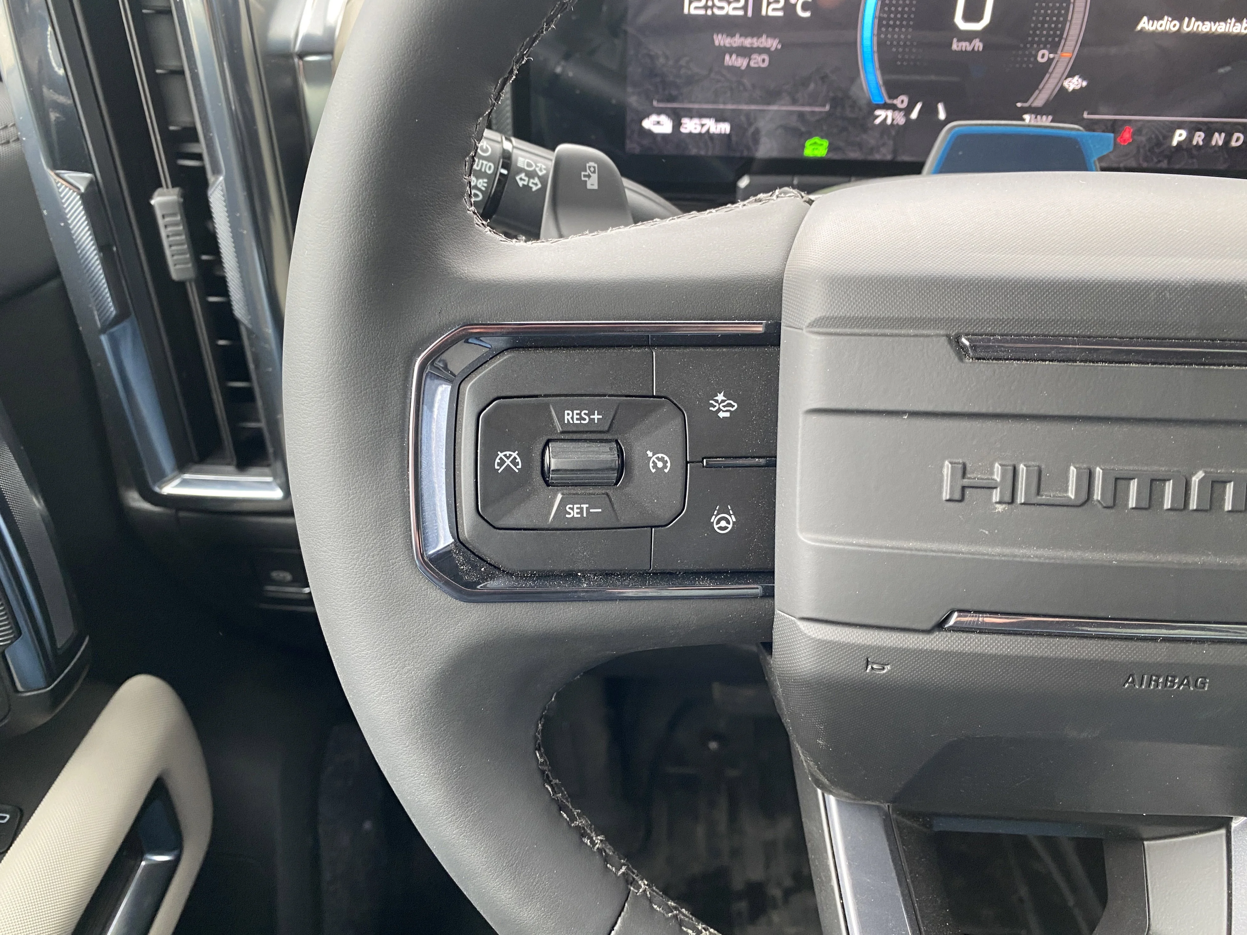 New 2026 VOID BLACK GMC 2X image 17